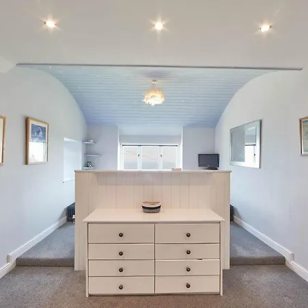 Host & - Fairview House Holiday home *