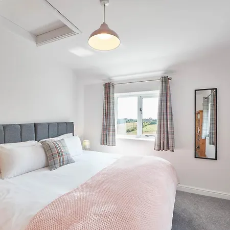 Holiday home Host & - Fairview House *