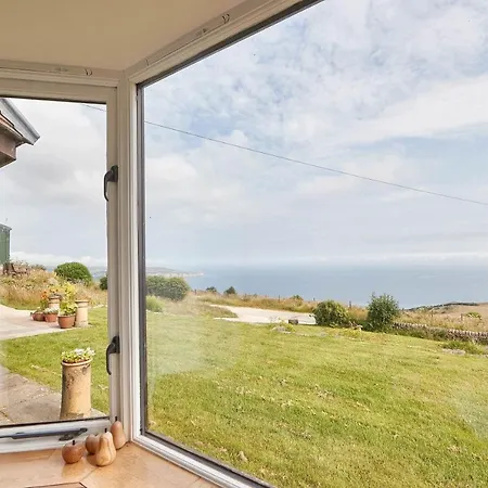 Host & - Fairview House * Ravenscar